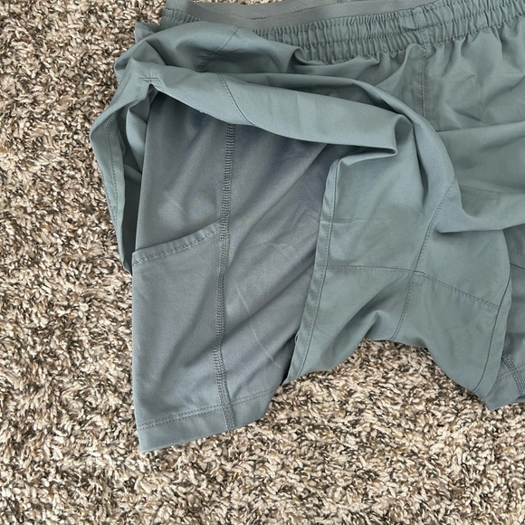 Nike 2 in 1 training short - Picture 3 of 4